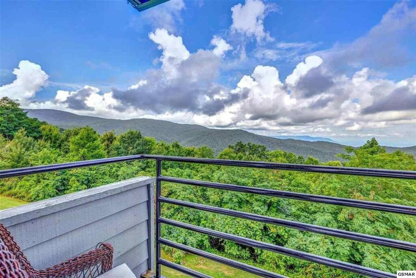 蓋特林堡Breathtaking Sunsets, Views, Pool, Heaven Awaits!别墅 外观 照片